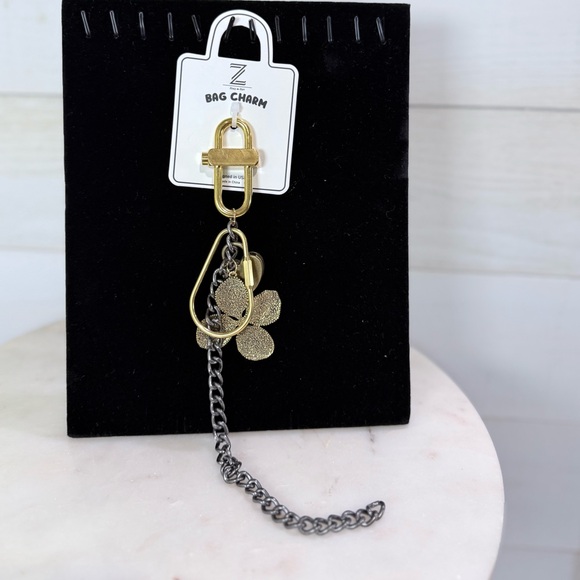 Zoey & Zuri Accessories - Bag Charm with Gold Flower, Chain and Heart Lock Accent
